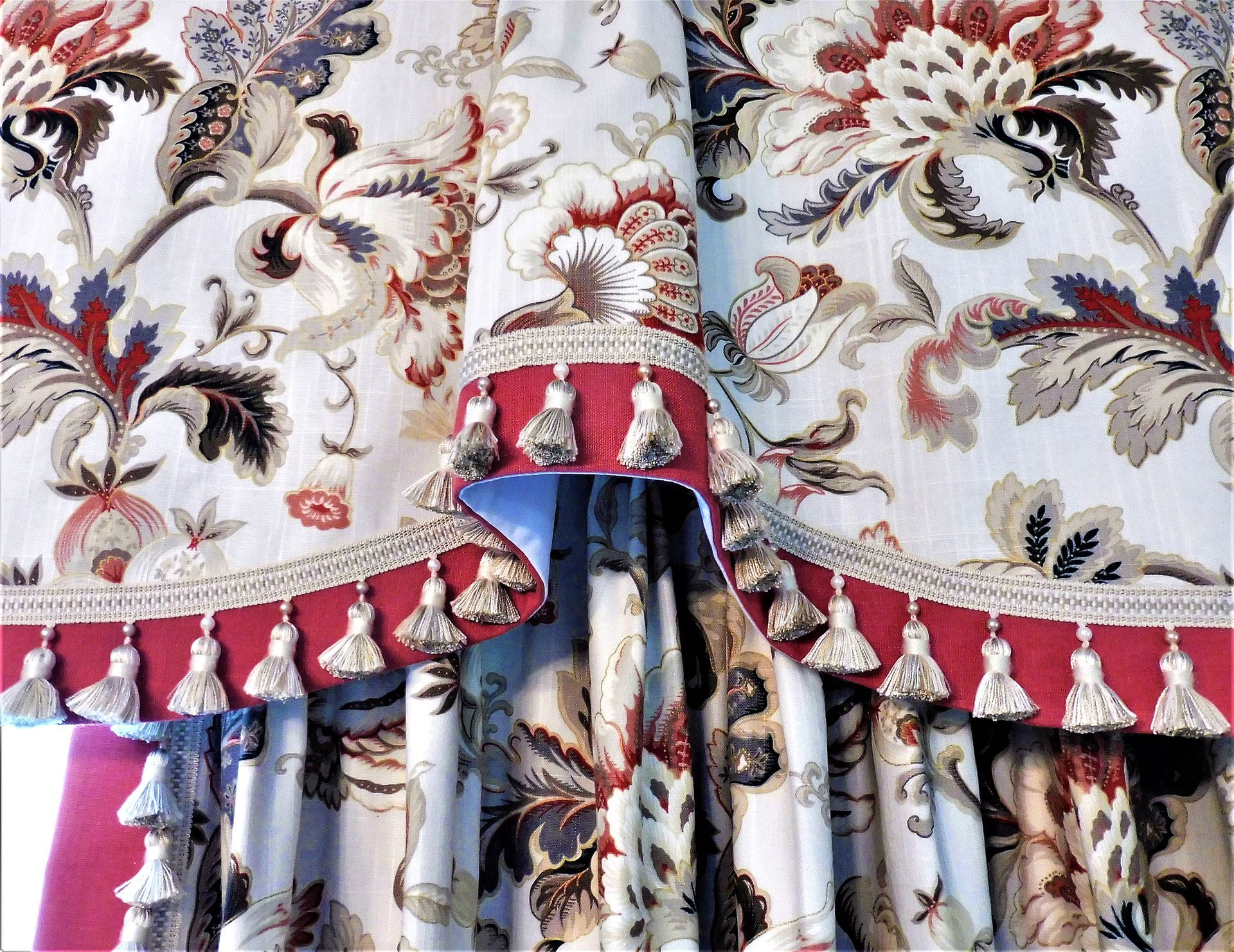 Fabrics and trims for reupholstery, bedding, and custom window treatments near Charleston in southern West Virginia (WV)