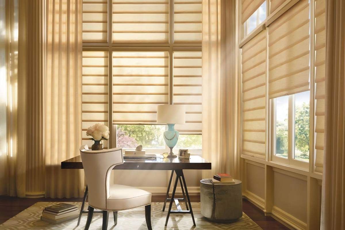 Hunter Douglas Vignette® Roman Shades