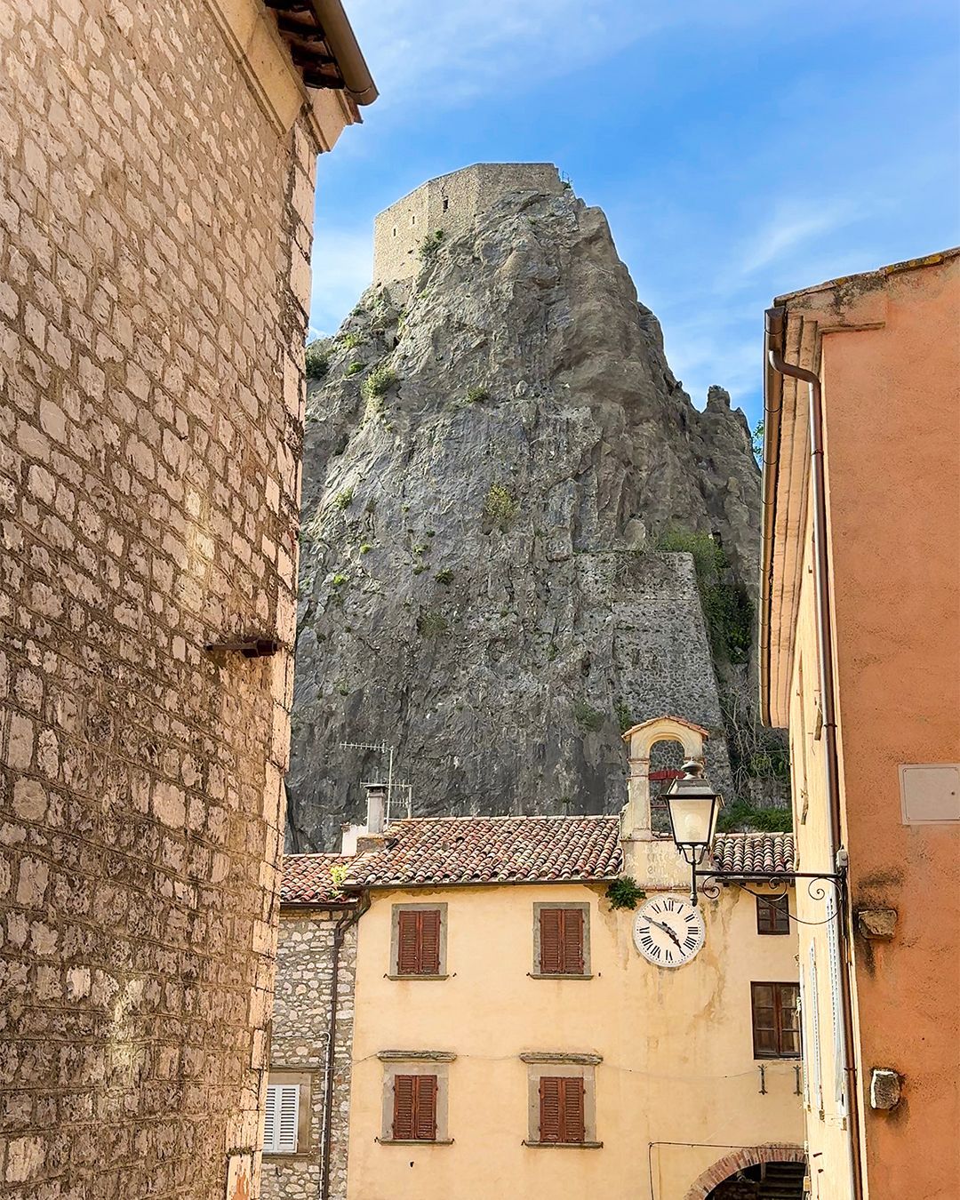 Borgo particolare in Toscana