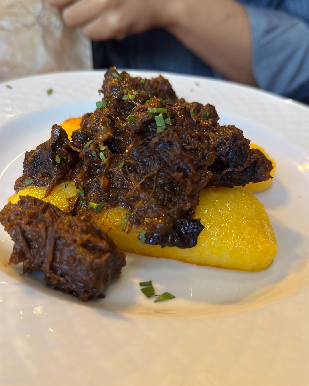 Cosa mangiare a Verona, la pastisada