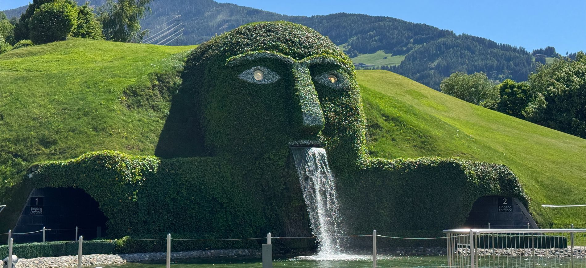 Il Gigante dei Mondi di Cristallo Swarovski vicino Innsbruck
