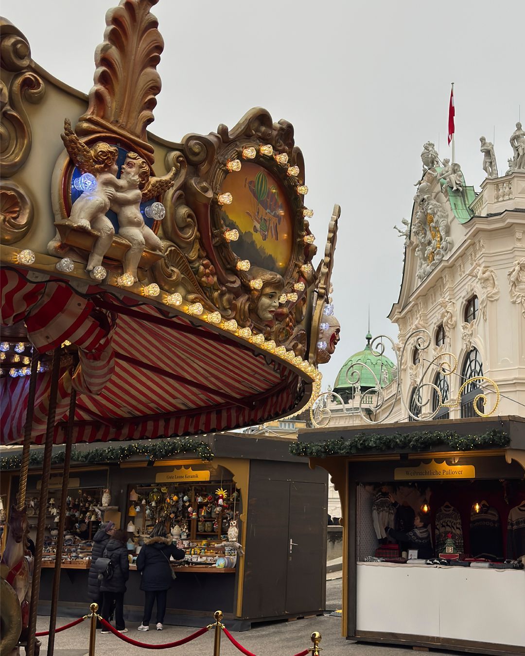 Villaggio di Natale al Belvedere Superiore Vienna