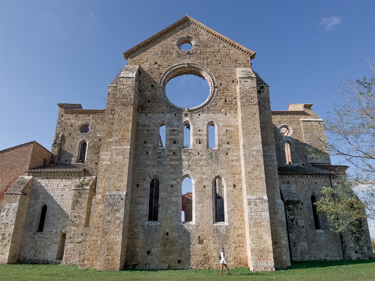 Visitare l'Abbazia di San Galgano