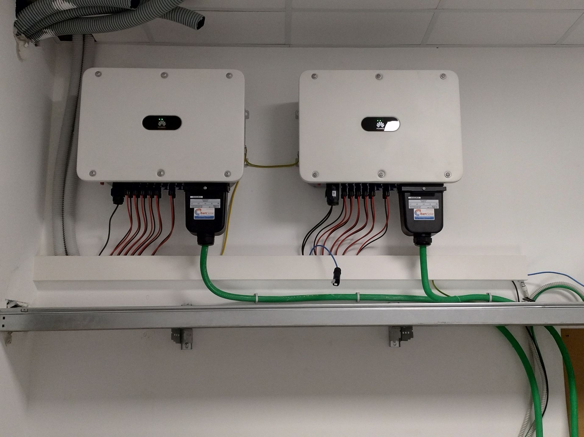 Impianto fotovoltaico residenziale  est ovest ottimizzato 6 kWp Rivergaro 10 kW accumulo solaredge