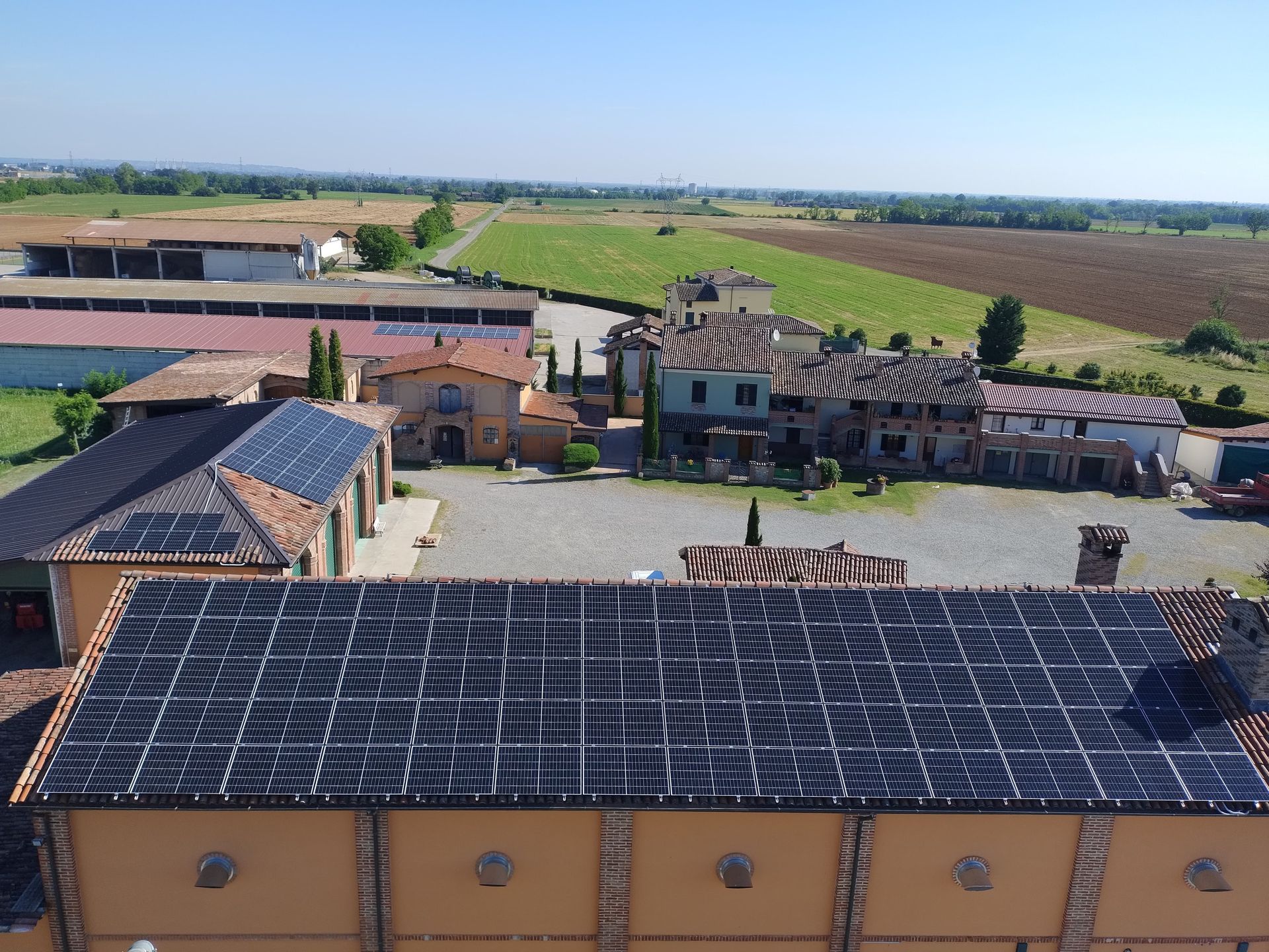 Impianto fotovoltaico falda piana copertura bituminosa sunballast