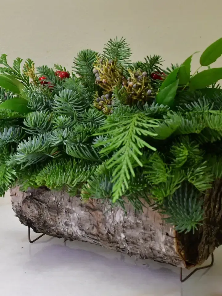 Winter's Grace Centerpiece