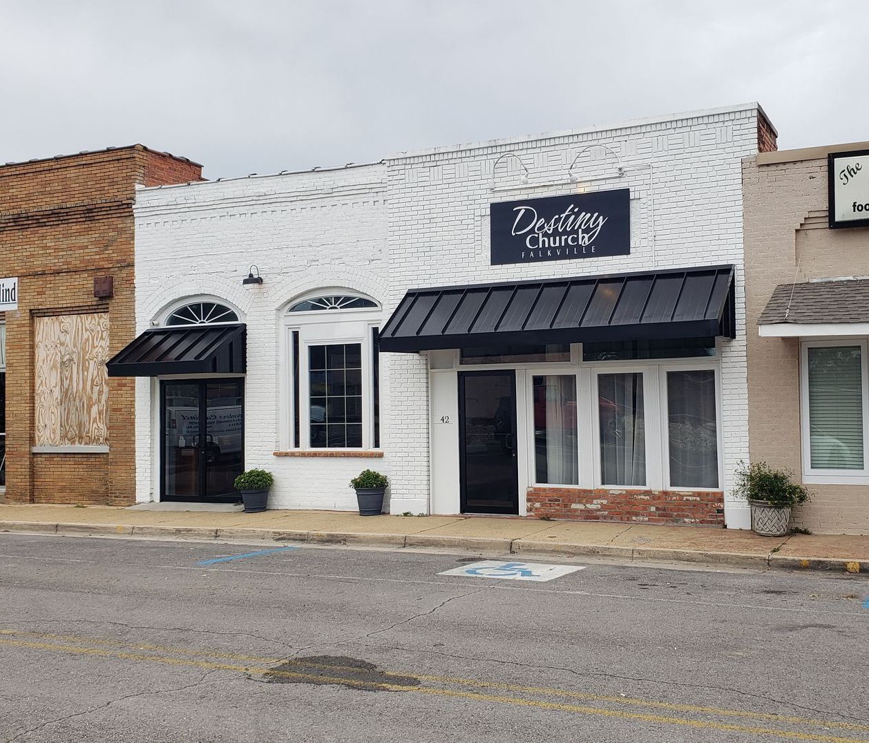 Metal Canopy Projects Decatur, AL Evans Awnings