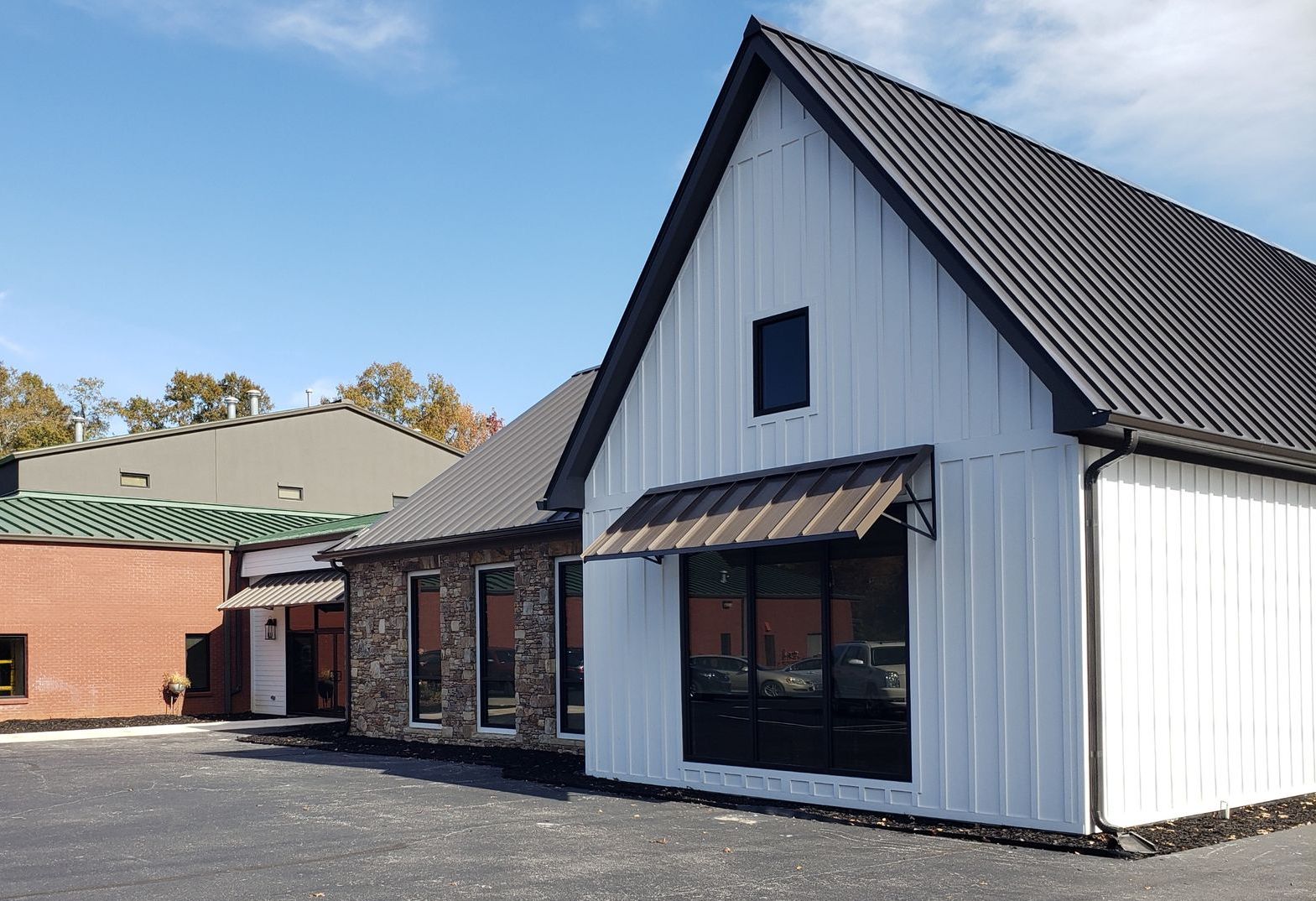 Metal Canopy Projects Decatur, AL Evans Awnings