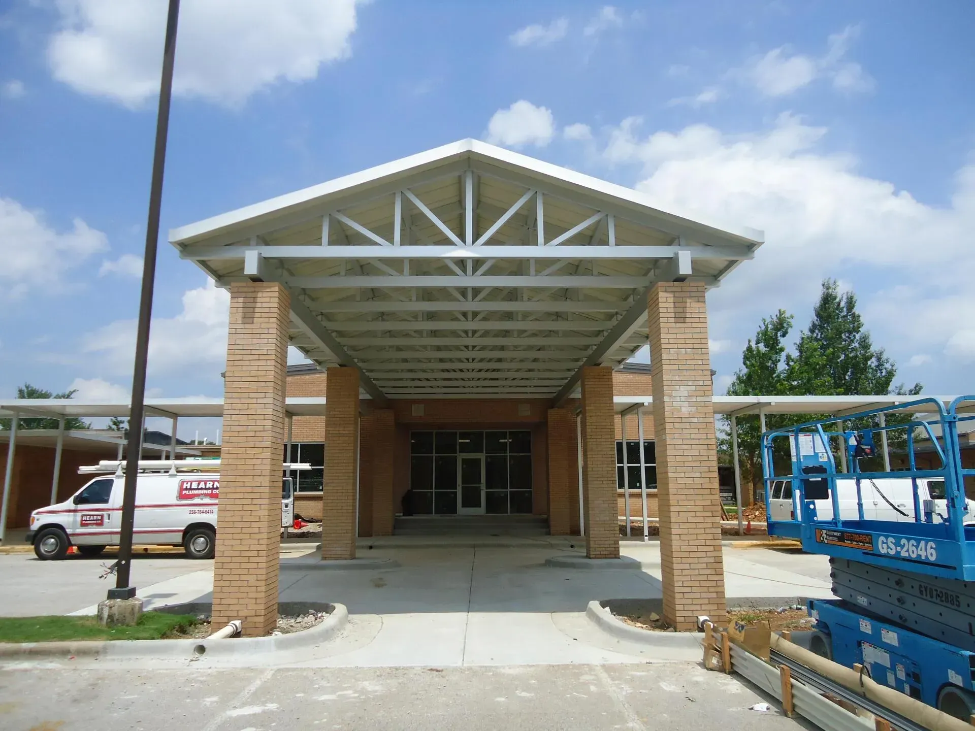 Commercial Building with Walkway Canopy — Decatur, AL — Evans Awnings