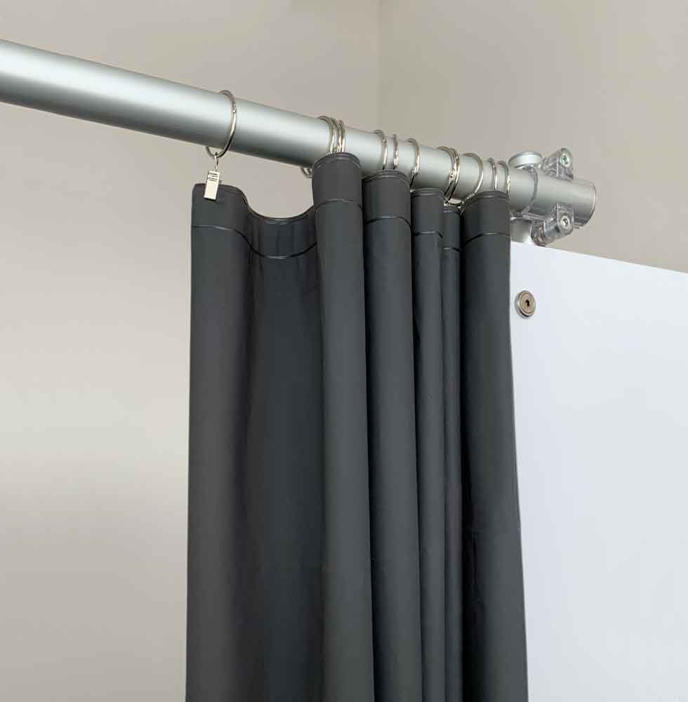 accesorios de cortinas negras para la cabina del salón de belleza