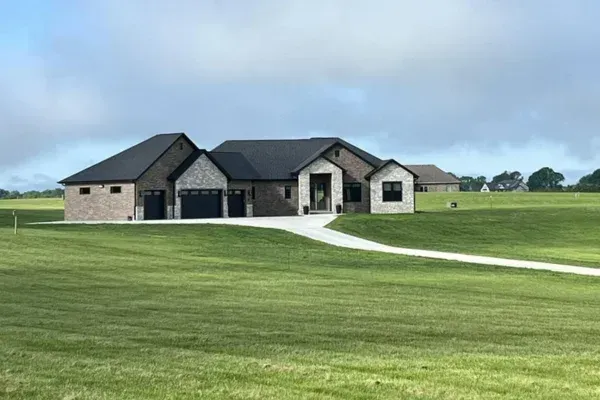 custom landscaping in branson mo