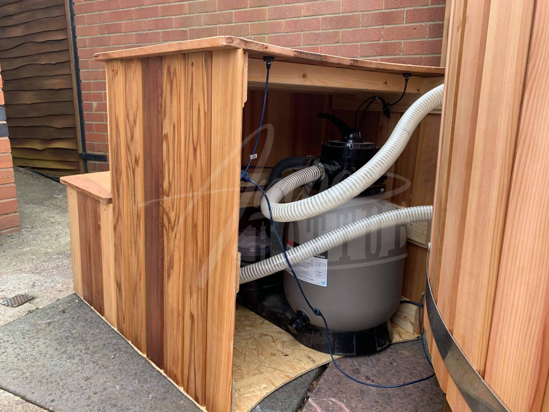 Air bubble , hydromassage systems, sand filters Amber Hot Tub