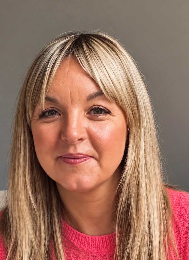 Meet the team picture of paula Molloy General manager 