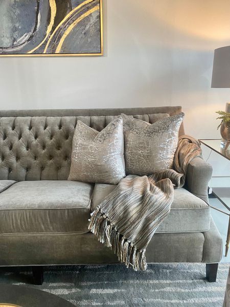 Fauxnomenal Designs Boutique Showroom Furniture