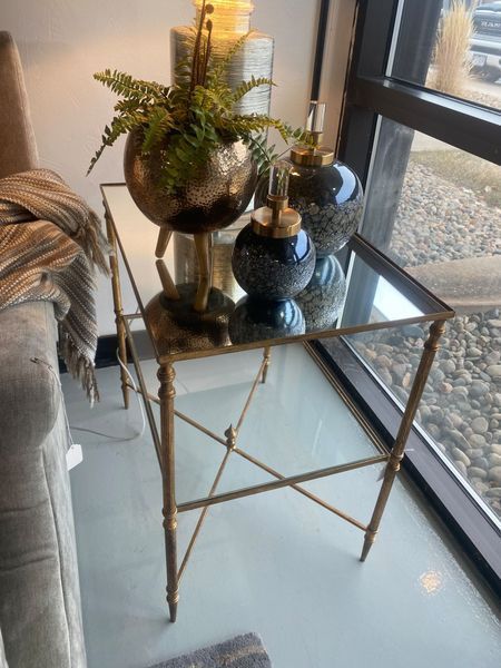 Fauxnomenal Designs Boutique Showroom Decorations