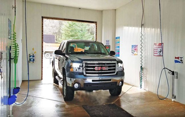 Truck in bay car wash