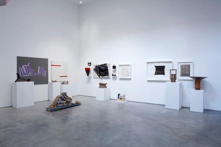 SOUTH GALLERY right to left - [wall] James CASTLE, Leonardo DREW
