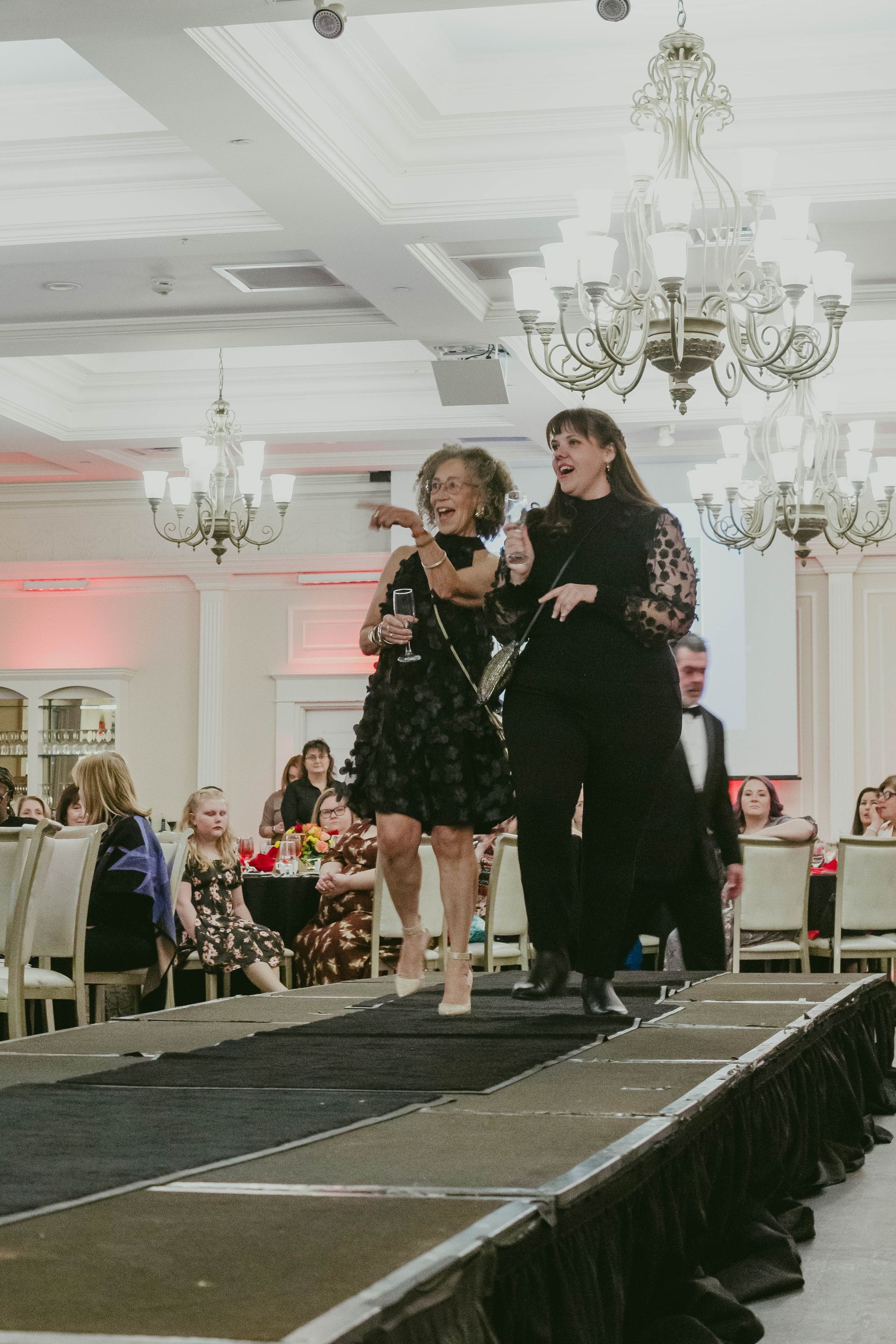 Fashion Show Image 20 — Schenectady, NY — Schenectady Business & Professional Women's Club Inc