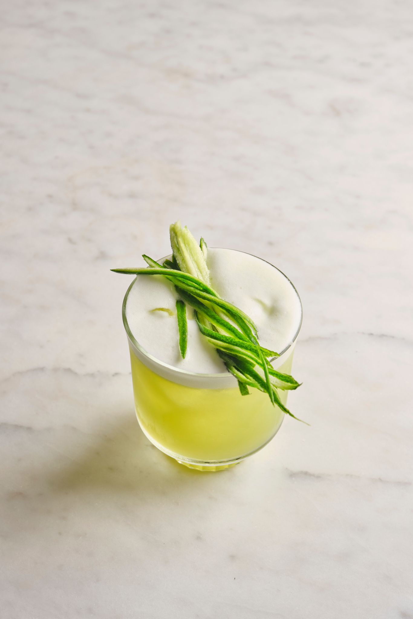 <b>Yoda</b><br>gordon's , portakal likörü, salatalık, nane, zencefil, citrus blend<br>220 kcal