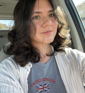 Ana Minkel, writer.