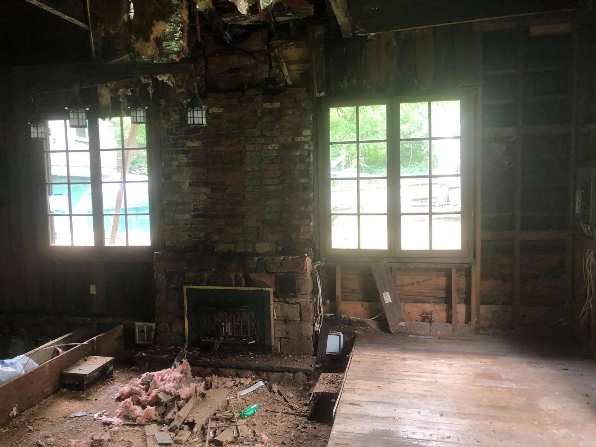 Before Fireplace Improvement — Mansfield, OH — Tim's Mid Ohio Home Imp.