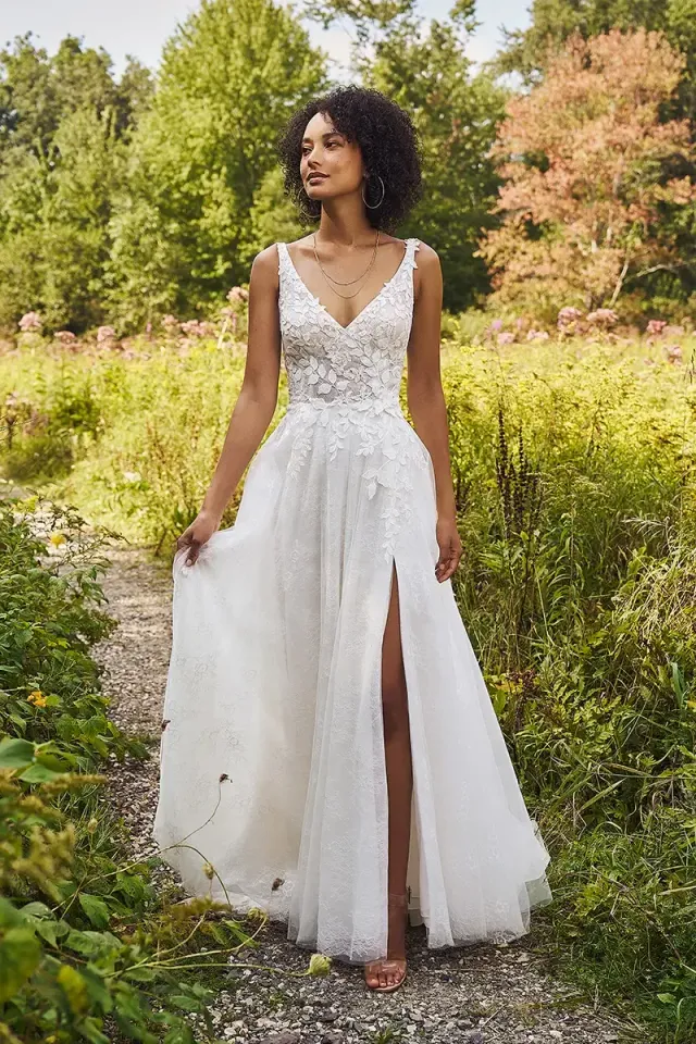 long sleeve junior dresses Buy Luxurious Sparkly White Bridesmaid Dress Revolve Brown Ruffle Maxi one-shoulder-dress Color:As photo Navy Blue our pieces blend soft