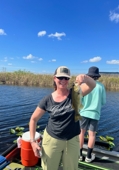 Everglades largemouth Bass Fishing