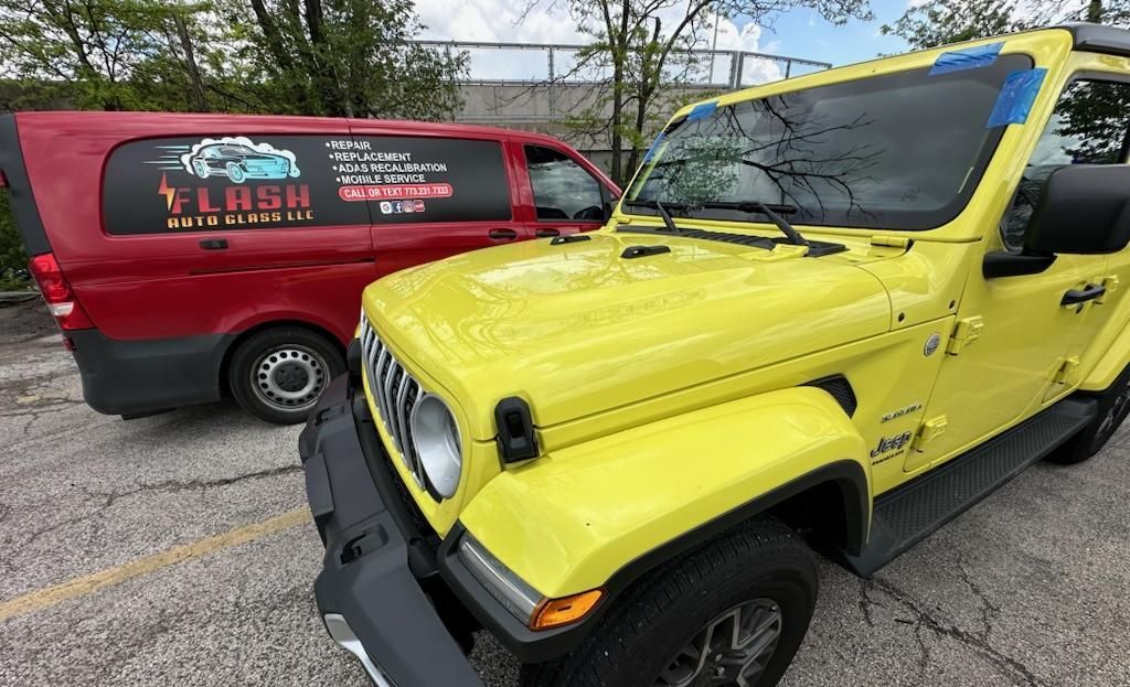 Windshield replacement in Bradley, IL