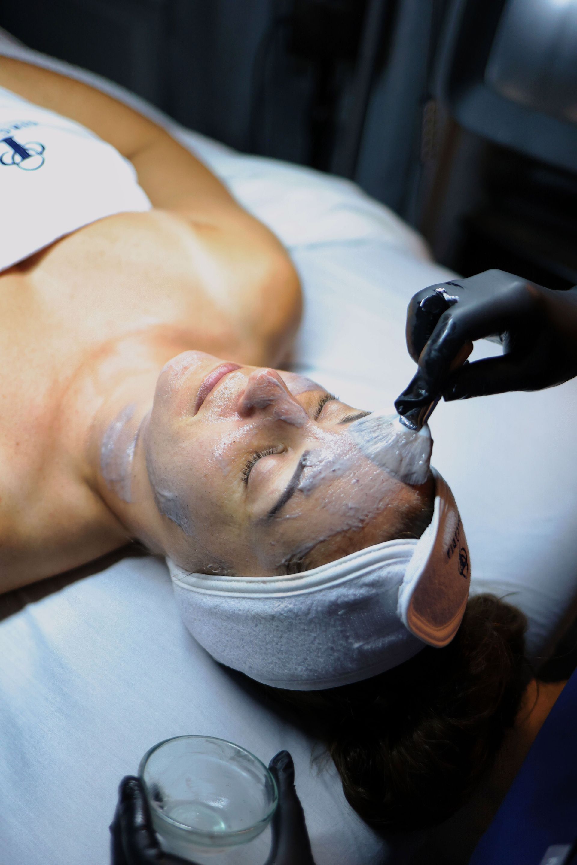 Dual masking during a 90-minute deluxe facial at Hans Esthetics in Plainfield, IL
