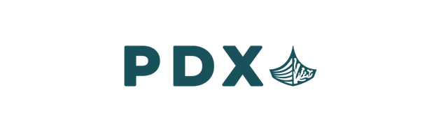 Logotipo de PDX en color verde azulado, con un icono de rosa estilizado sobre un fondo blanco