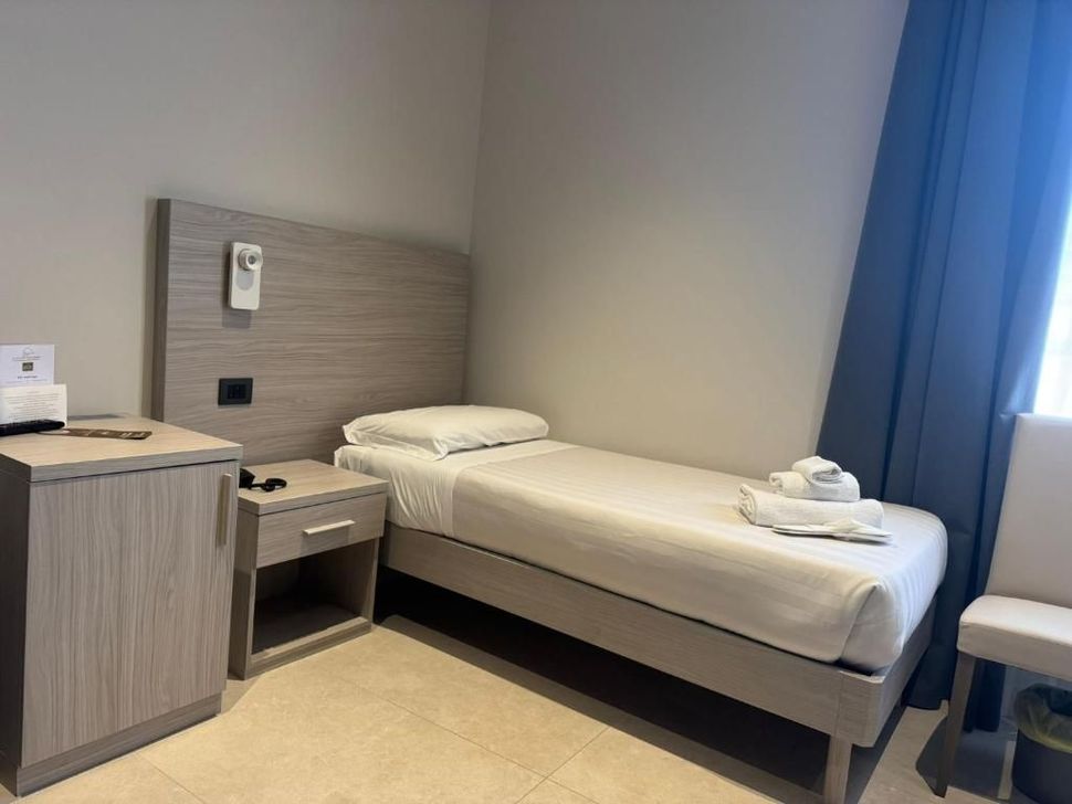 camera hotel singola superior Roma