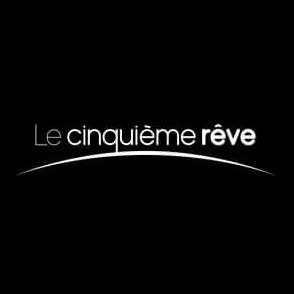 The logo for le cinquième reve is white on a black background.