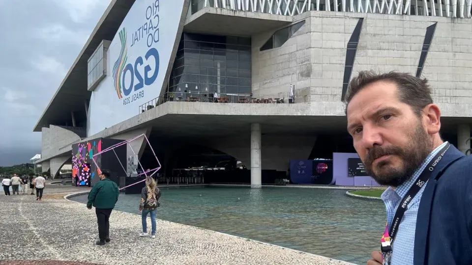 Nick Story, sócio da Story Productions, chegando ao Rio 2C, no Rio de Janeiro