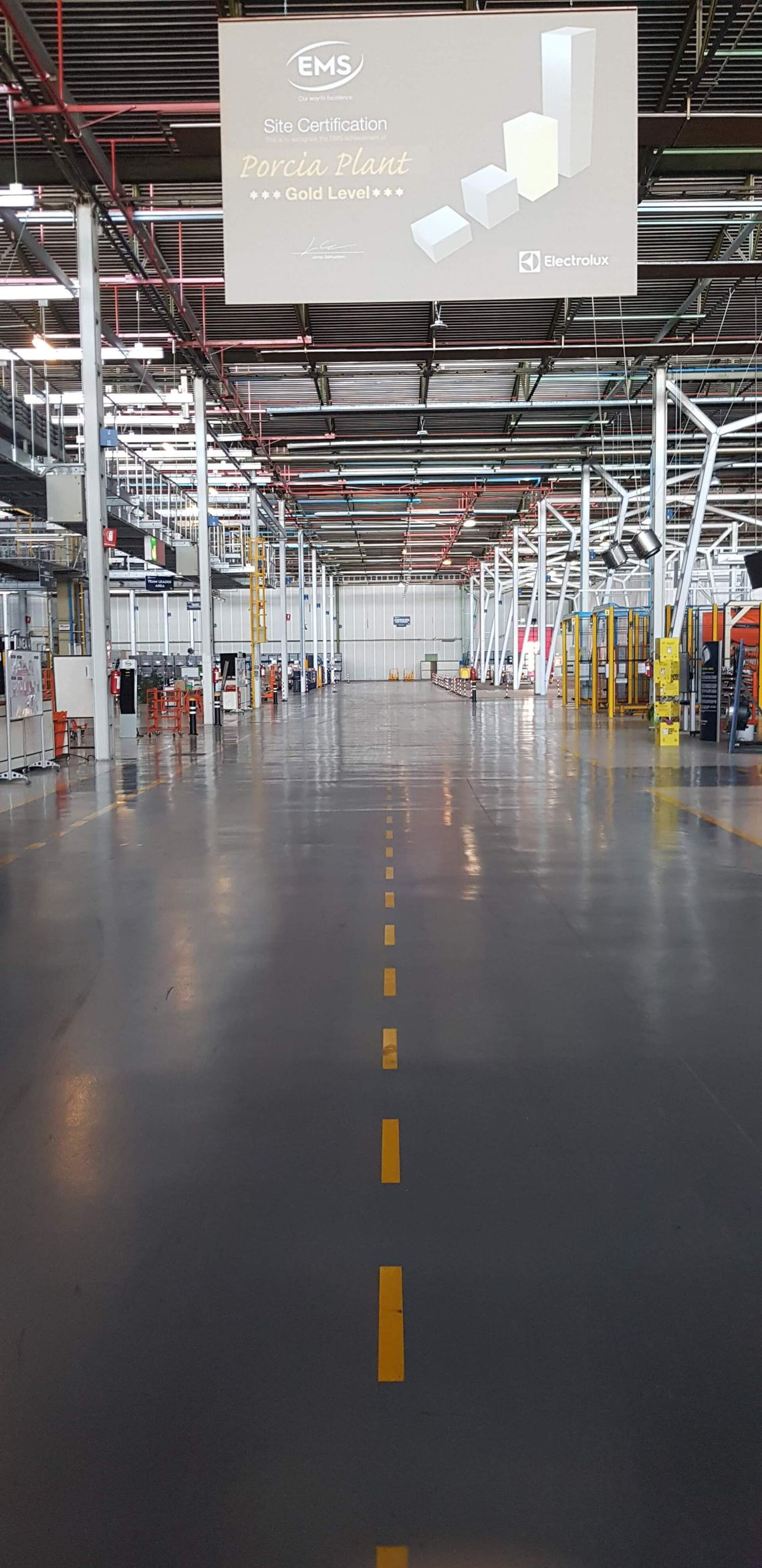 pavimenti in resina per industrie