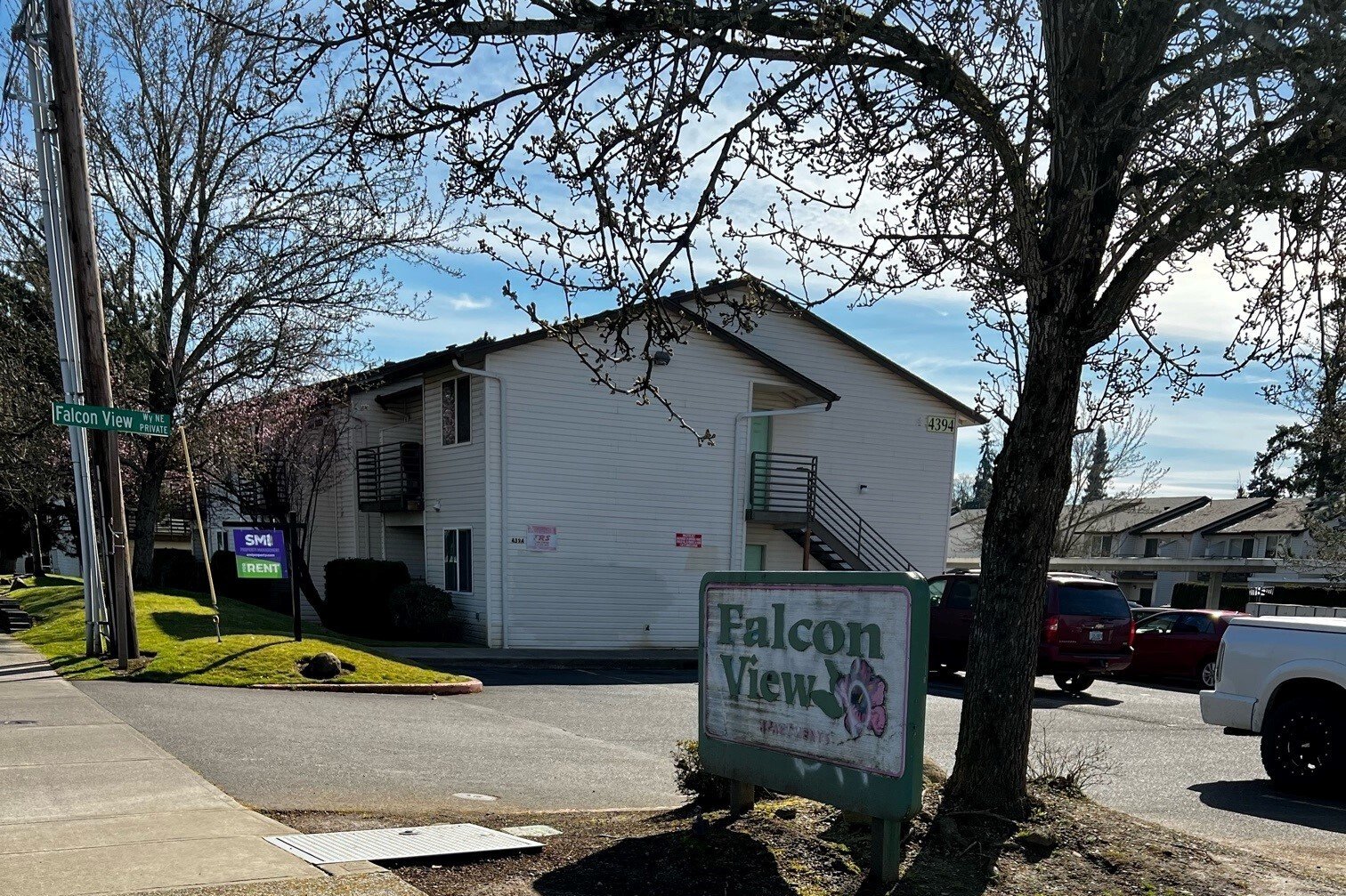 Falcon View Apartments Salem, OR SMI Property Management