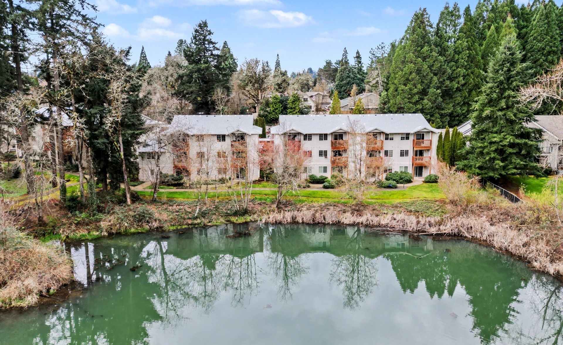 The Apartments at Cinnamon Lakes
1860-1890 Rees Hill Rd SE, Salem, OR 97306- SMI Property Management