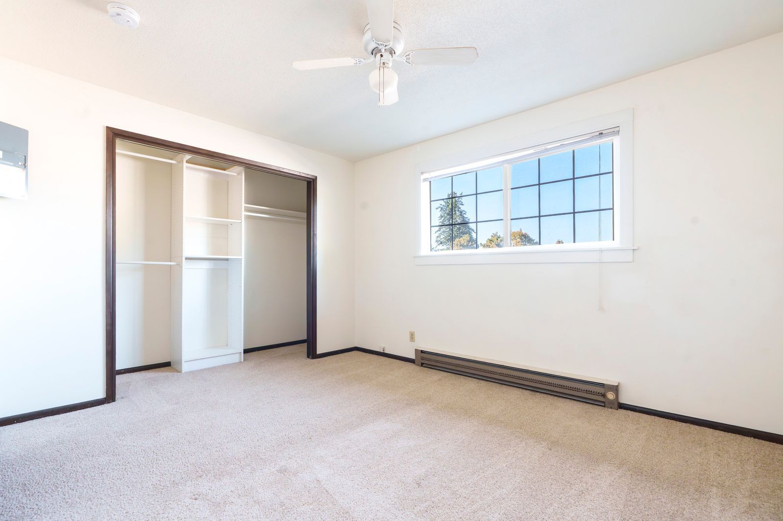 Monmouth Villas 2x1 bedroom
