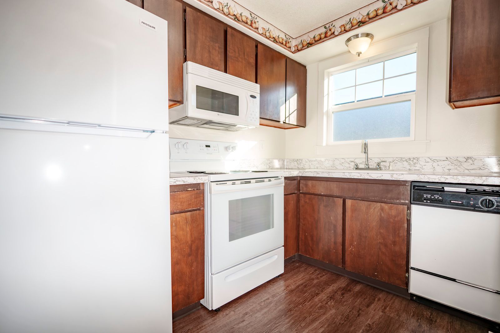 Monmouth Villas 2x1 interior kitchen