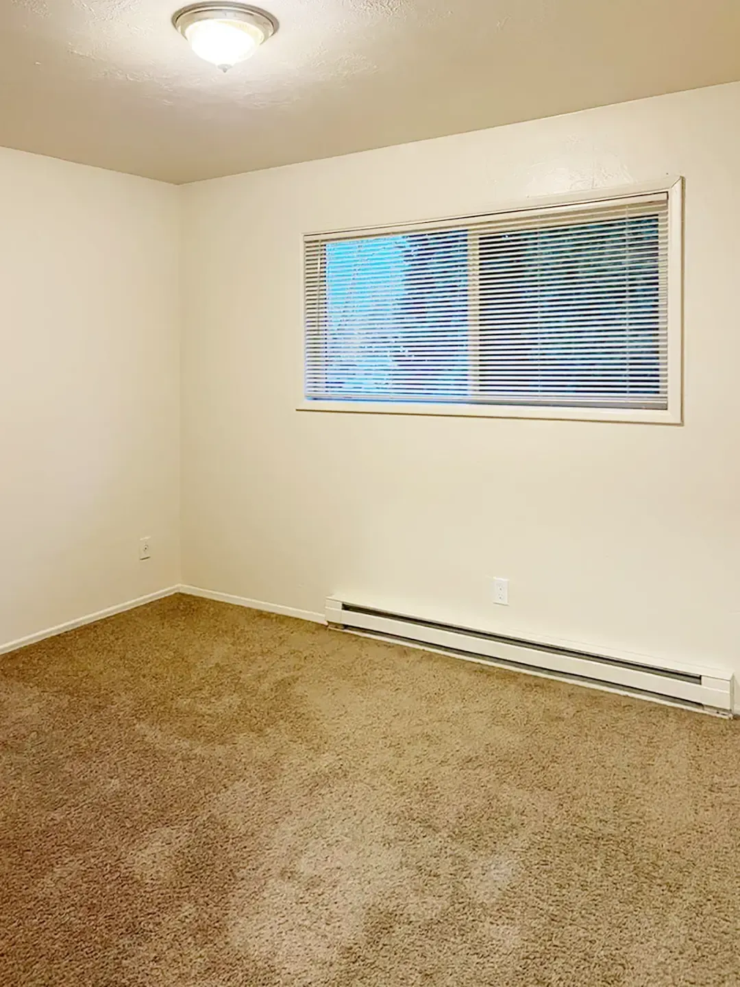 Summerwood Apartments - 4235 Fir Rest Way NE, Salem, OR 97301 - SMI Property Management