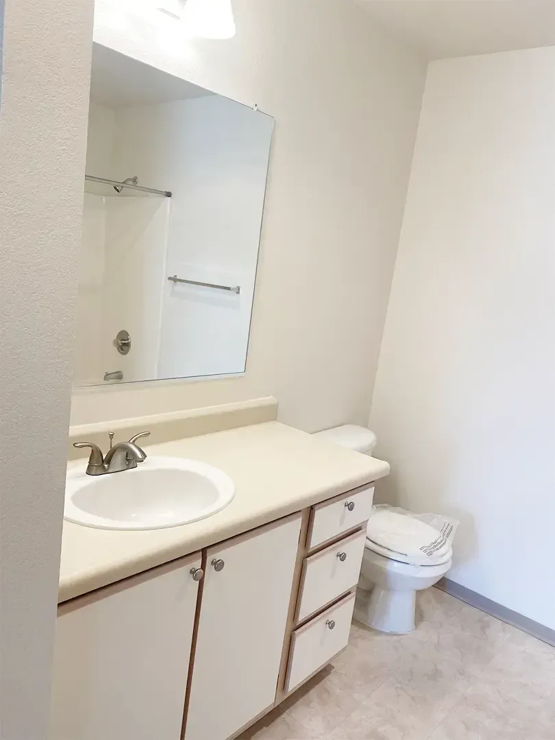SMI Property Management - Sunrise Pointe - 3320 Jackson Street SE, Albany, OR 97322