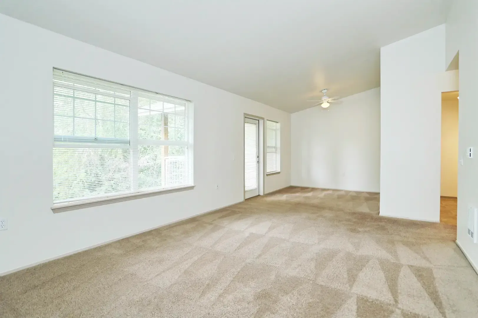 SMI Property Management - Sunrise Pointe - 3320 Jackson Street SE, Albany, OR 97322