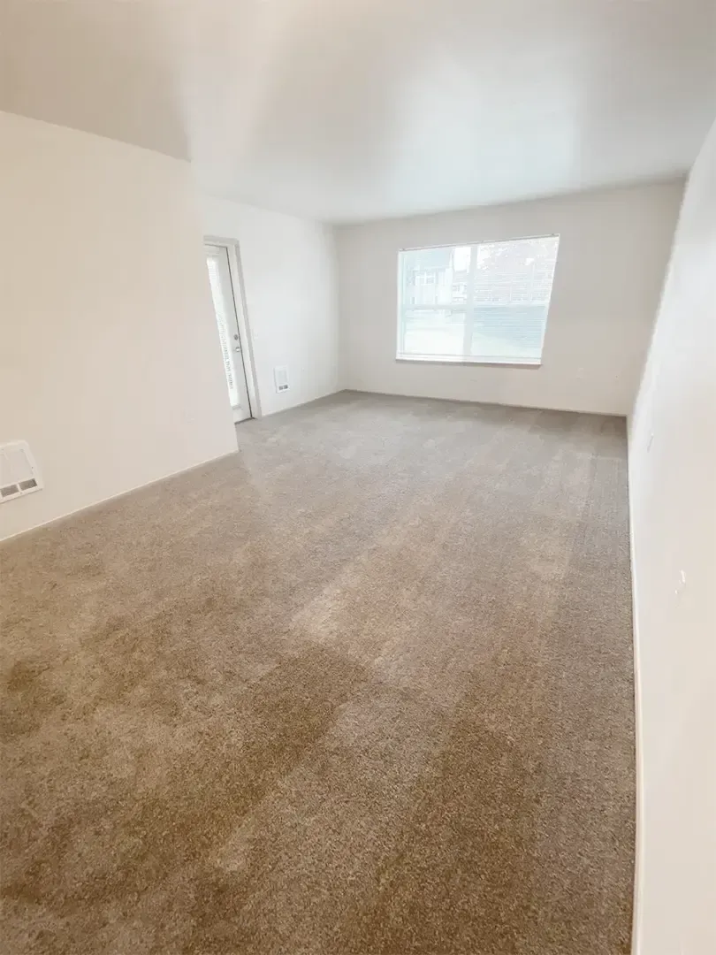 SMI Property Management - Sunrise Pointe - 3320 Jackson Street SE, Albany, OR 97322