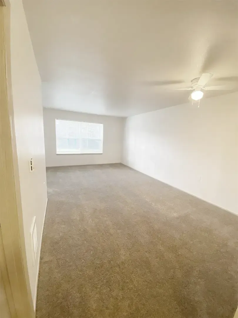 SMI Property Management - Sunrise Pointe - 3320 Jackson Street SE, Albany, OR 97322