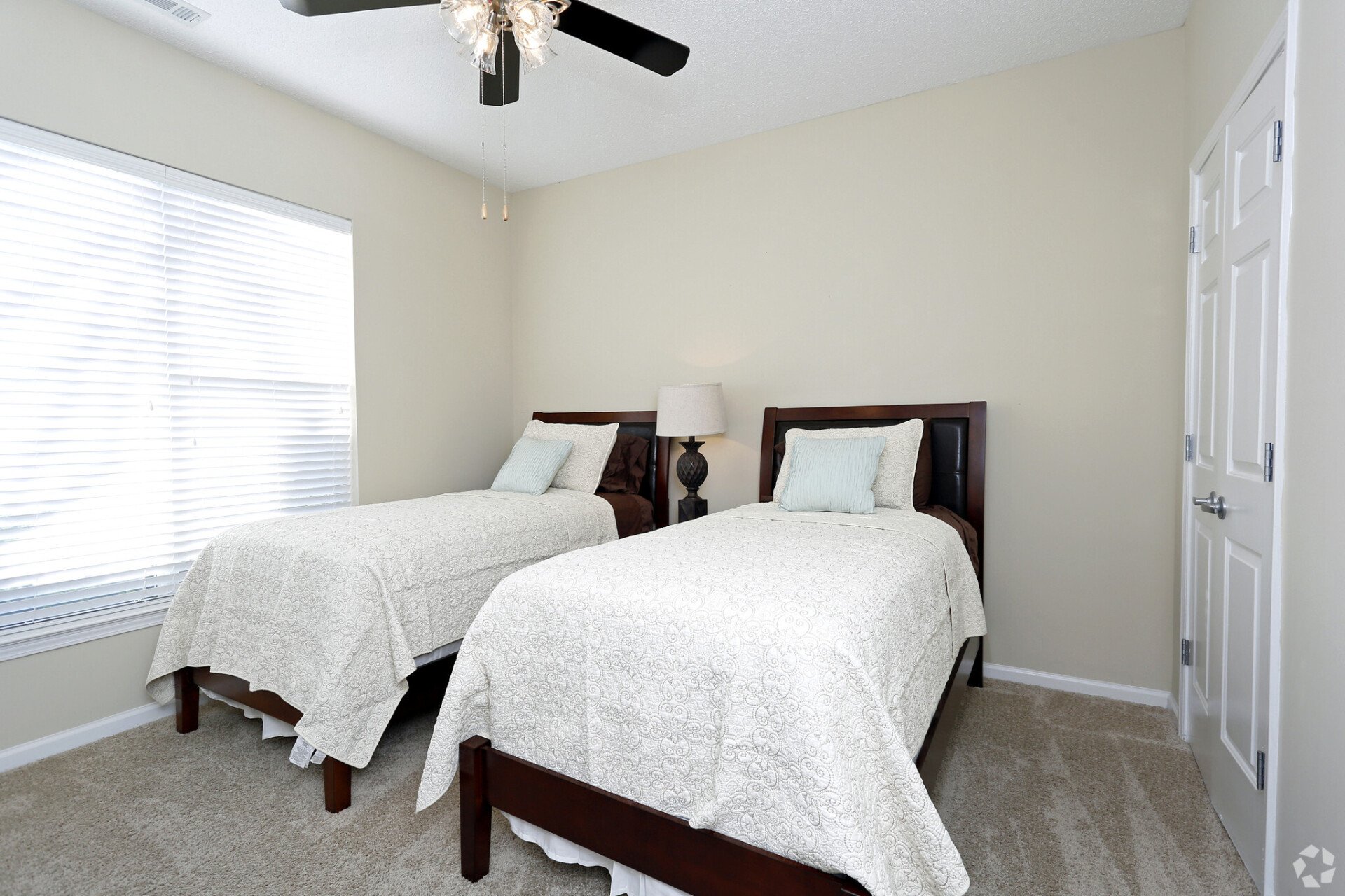 Gallery Heron Reserve Apartments in Charleston, SC