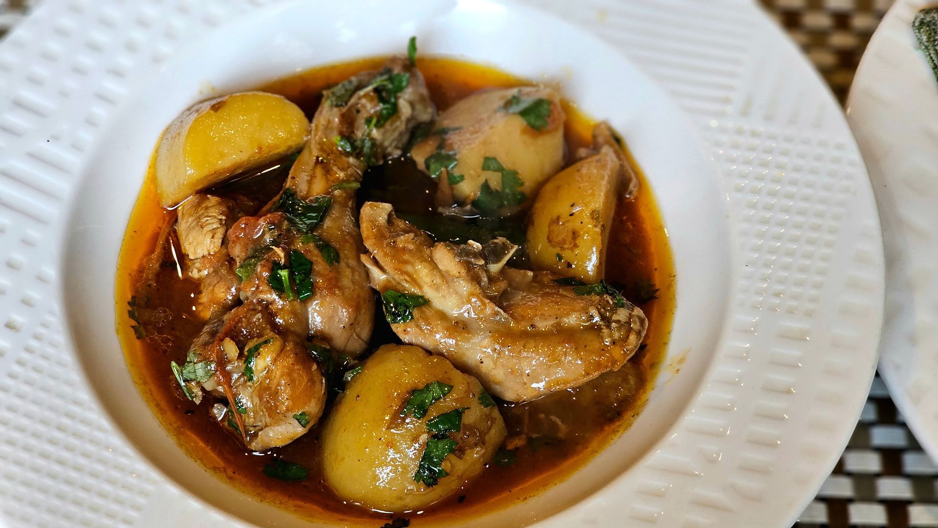 chicken, poulet yassa