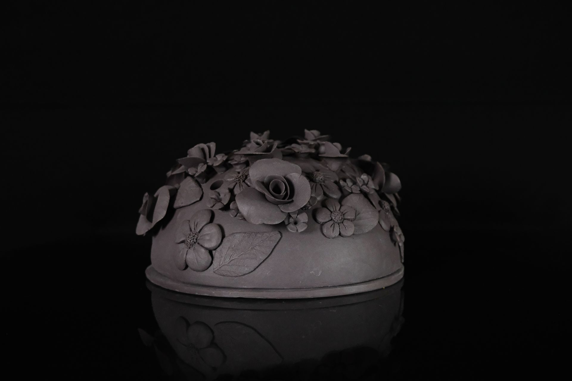 Tucusito Studio Floral Collection