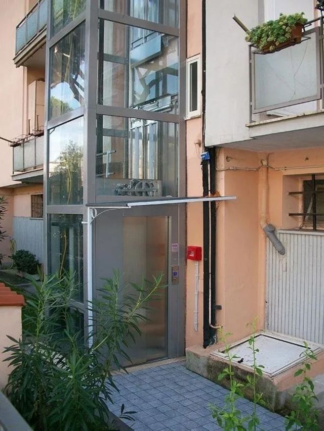 Installazione Ascensori E Montacarichi: Sempre Libera - Foto 5