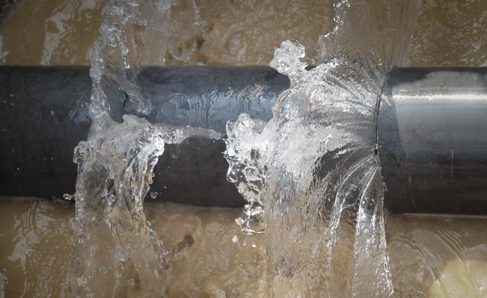 water pipes bursting