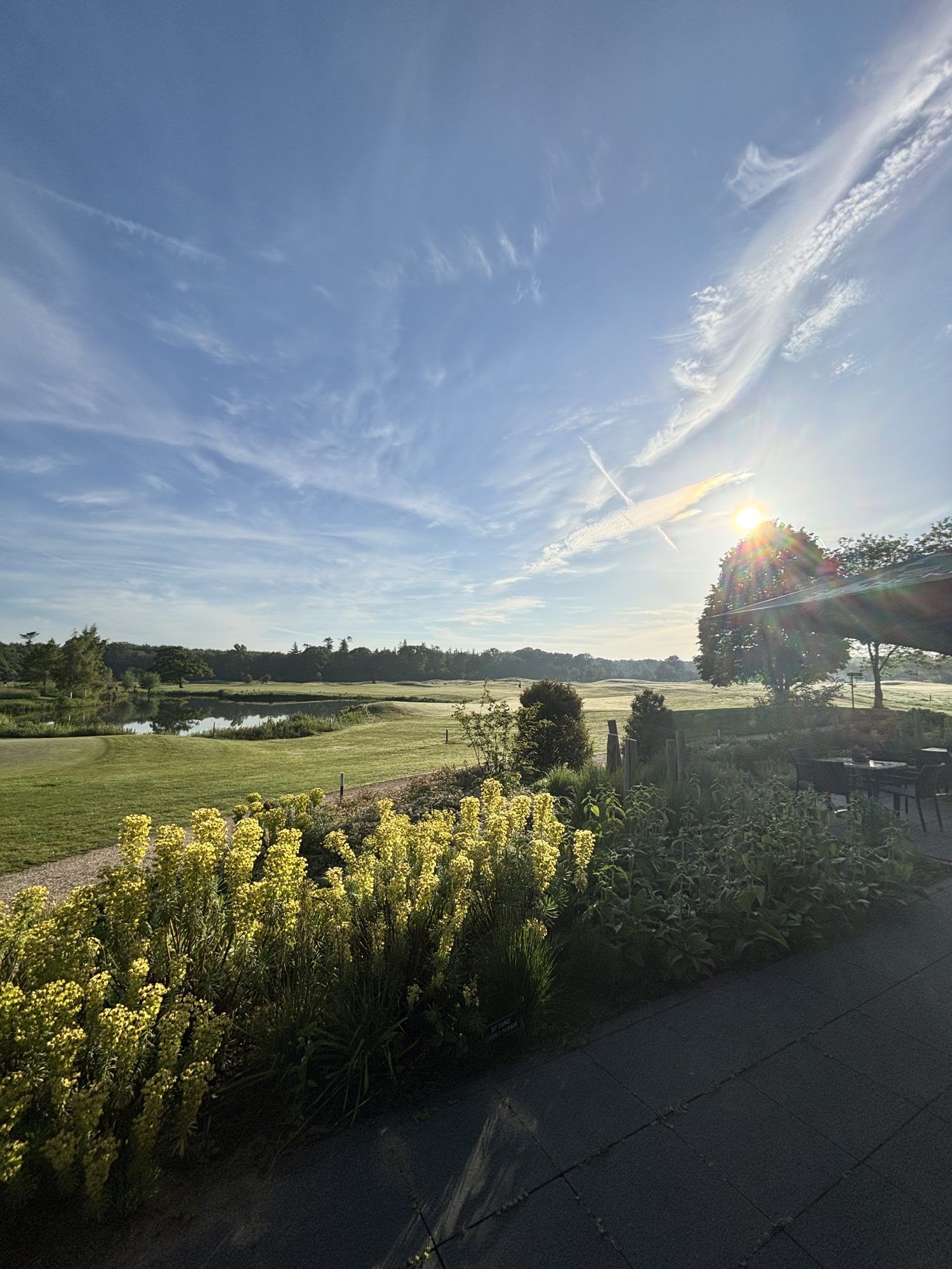 Zonsondergang over de Keppelse Golfclub