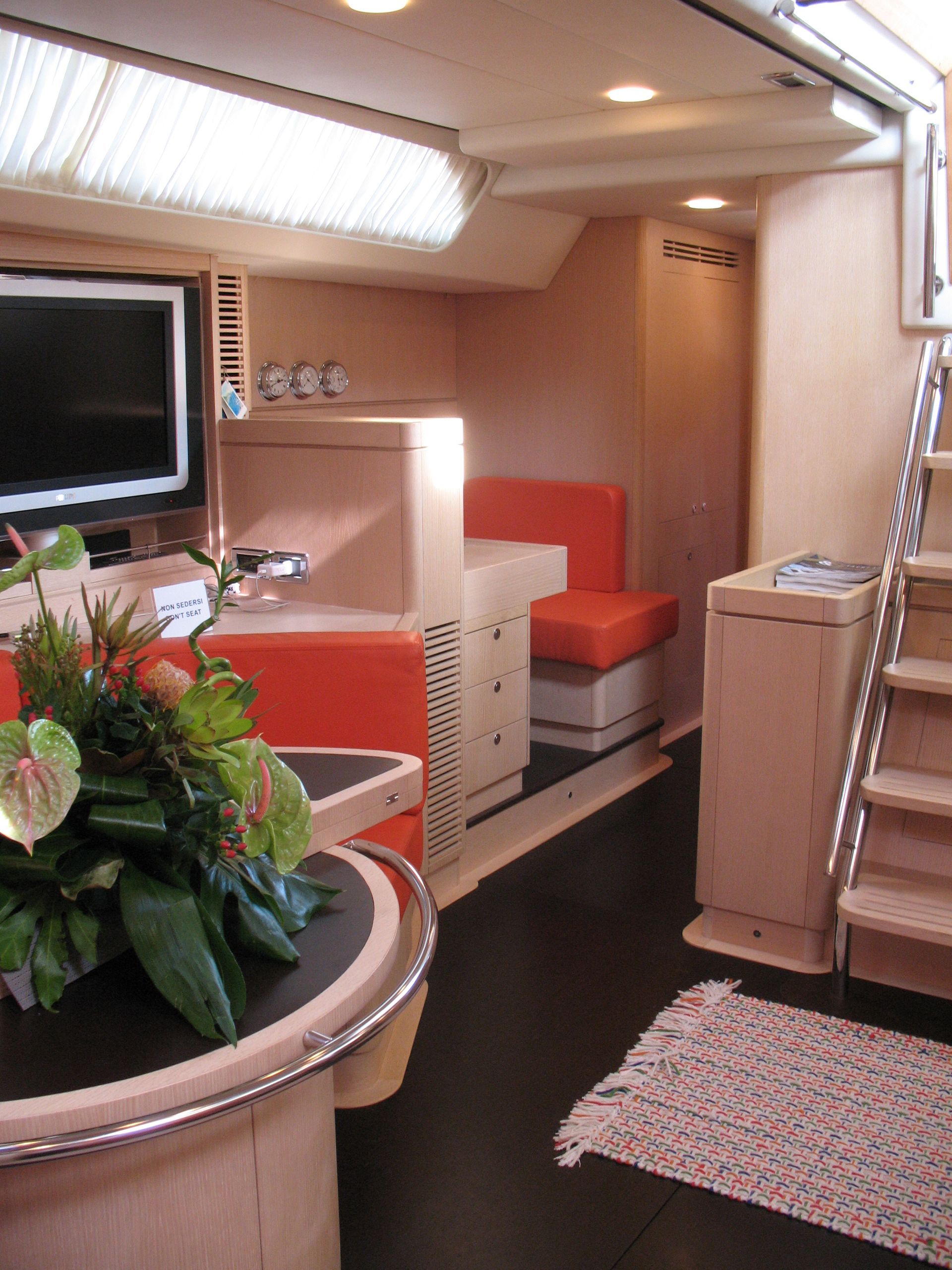 PARTICOLARE NAVE